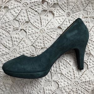 Clark’s Indigo Wessex Wyvern platform pump